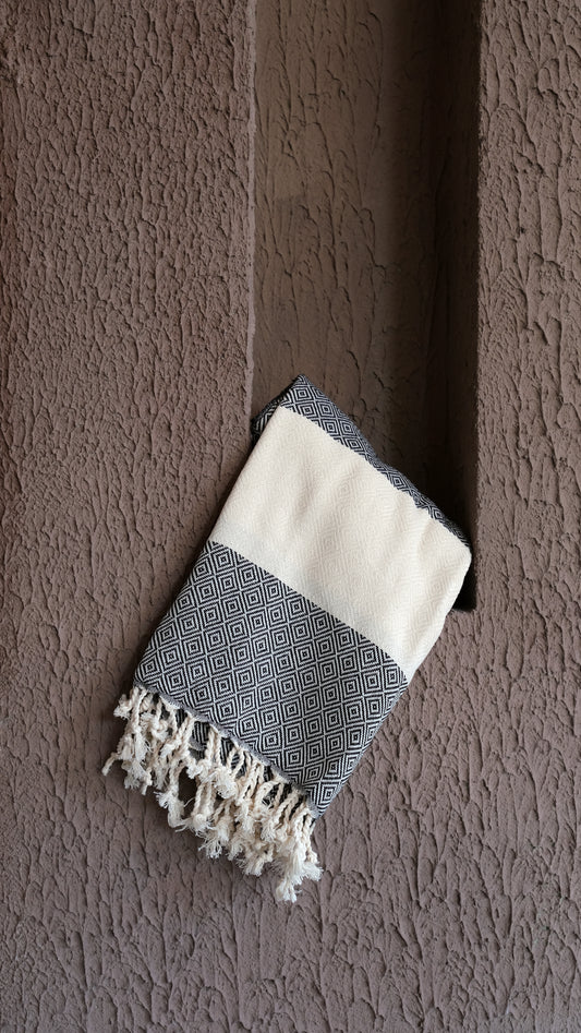 Black Diamond Dream Alora Pure Towel